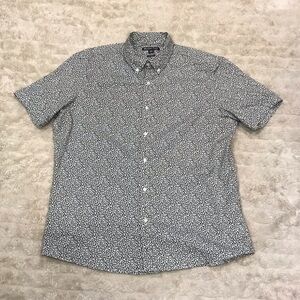 Michael Kors trim stretch button front shirt  XXL